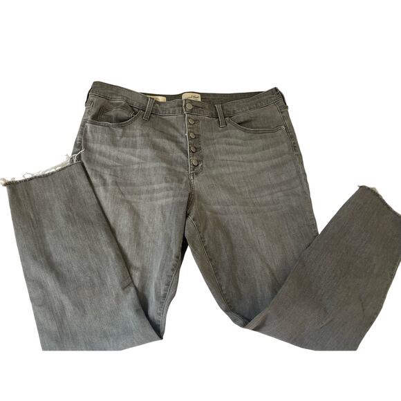 Women's Light Denim Universal Thread High Rise Skinny Jeans Size 16/33R - Picture 3 of 6